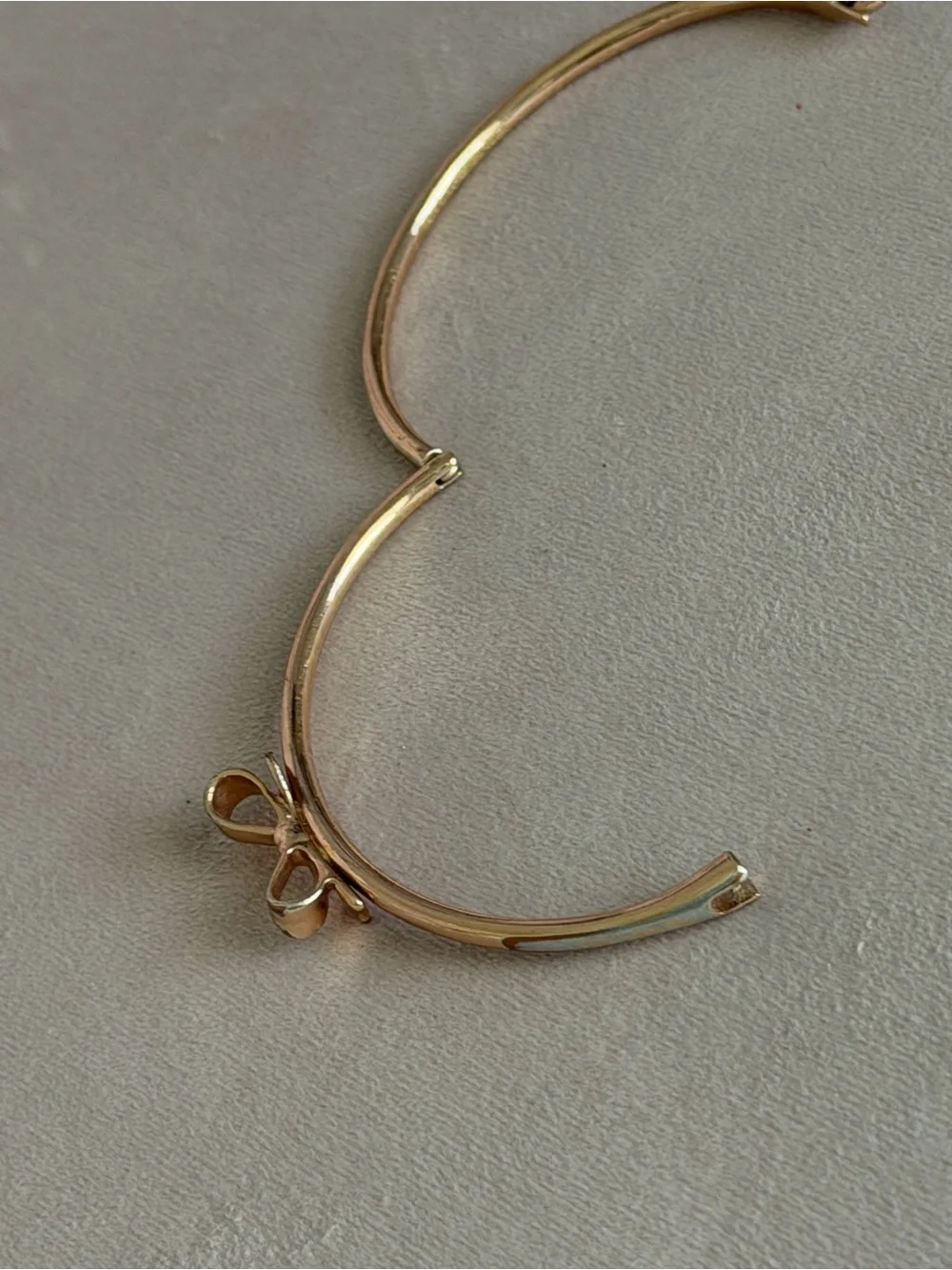 Kate Spade Bow Accent Rose Gold Bangle Bracelet 🎀